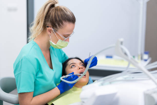 Best Mobile Emergency Dentist in Mapleton, ND